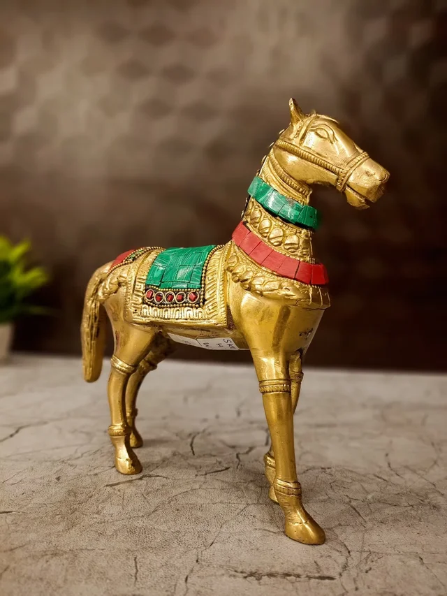 DecorsOne Brass Stone Horse Idol 8"