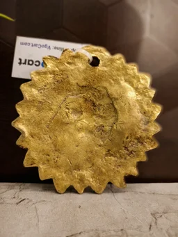 DecorsOne Brass Sun face Wall mount 4"