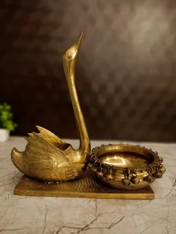 DecorsOne Brass Swan Uruli For Home Decor 13"