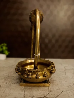 DecorsOne Brass Swan Uruli stone finish 12.5"