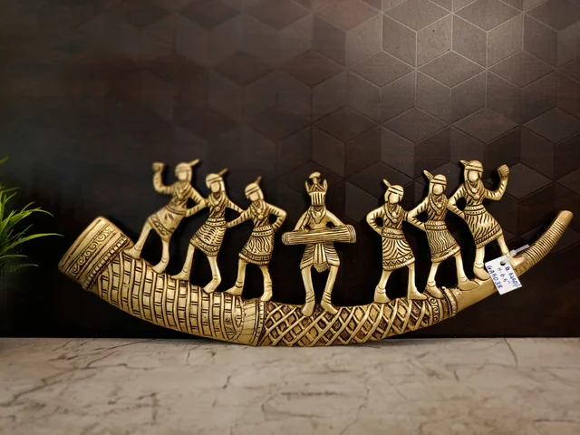 DecorsOne Brass Tribal Music Wall Mount 6.5"