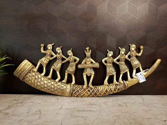DecorsOne Brass Tribal Music Wall Mount 6.5"