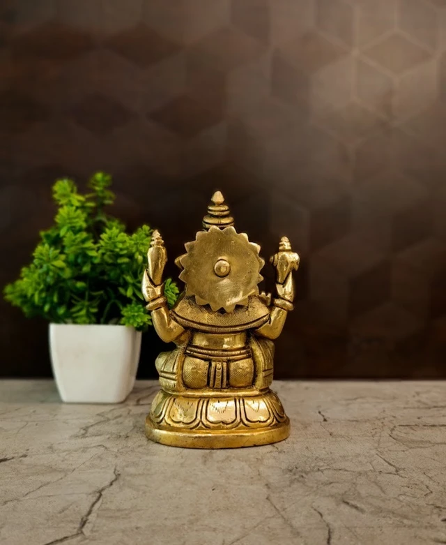 DecorsOne Authentic Brass Siddhi Vinayakar on Oval Pedestal | Valampuri Ganesha Idol for Vastu & Elite Decor