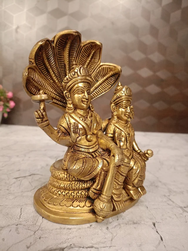 DecorsOne Brass Lord Vishnu and Lakshmi on Snake or Sheshnag Idol