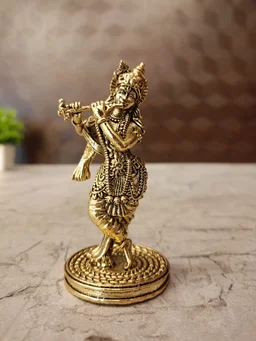 DecorsOne Brass Fine art Krishna