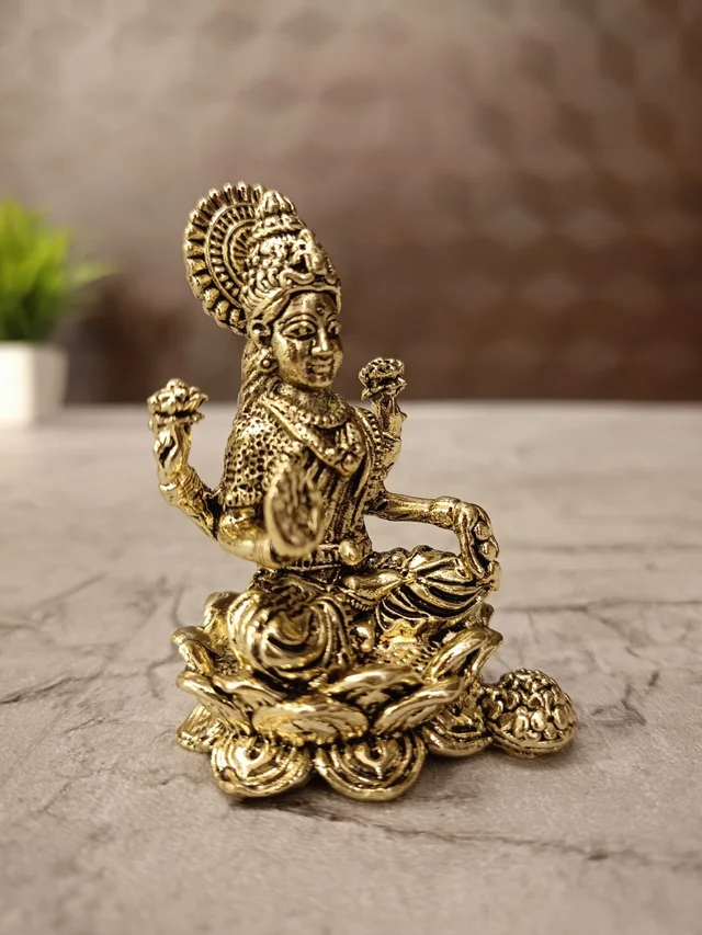 DecorsOne Brass Fine art Lakshmi idol on Lotus