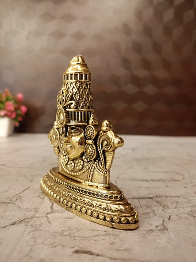 DecorsOne Brass Fine Art Perumal Face