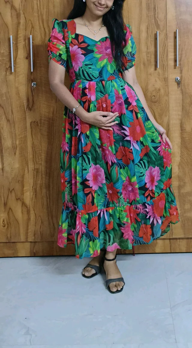 Floral Multi Colour- Georgette Feeding Kurtii - XXL, Japanese Laurel