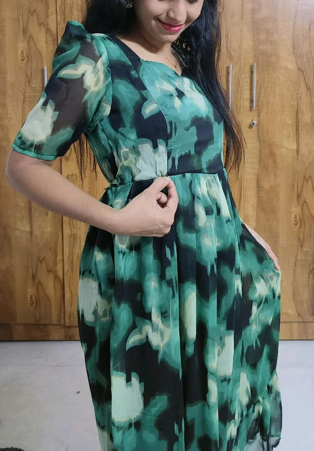 Green Georgette feeding maxi - XXL