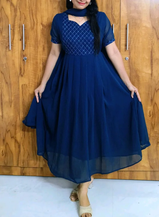 Peacock Blue Georgette Feeding Kurti&Shawl - XL