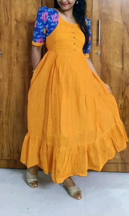 Yellow Cotton Feeding Maxi - M