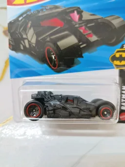 Hot Wheels THE DARK KNIGHT BATMOBILE | Batman | Black | 51/250