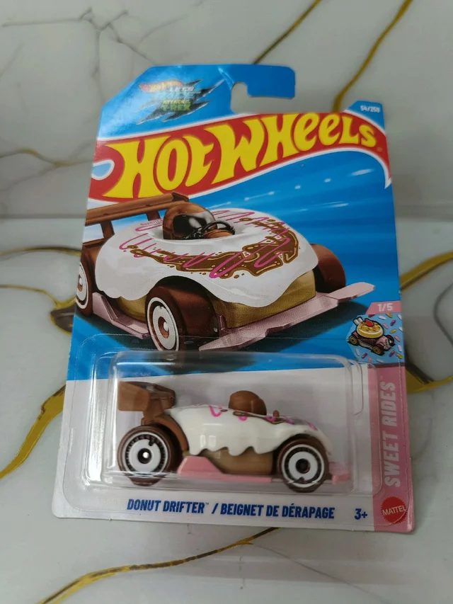 Donut Drifter | Sweet Rides | White | 54/250