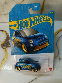 Hot Wheels 58th Anniversary series | Fiat 500e | HDH54