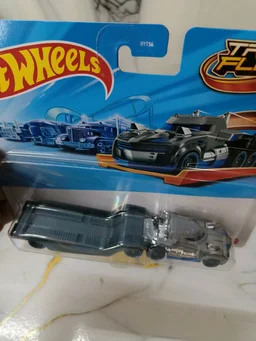 Hot Wheels Track Fleet | Semi Twin Mill | HYT56