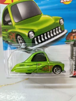 Hot Wheels Tooned Purple Passion | HW Dream Garage | Green | 148/250