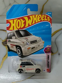Hot Wheels '85 Honda City Turbo II | Compact Kings | White | 105/250