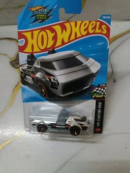 Hot Wheels Twin Dorado | HW Starting Grid | Chrome | 100/250