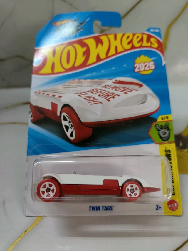 Twin Tags | Experimotors | White | 166/250