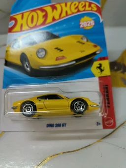 Hot Wheels Dino 206 GT | Ferrari | Yellow | 150/250