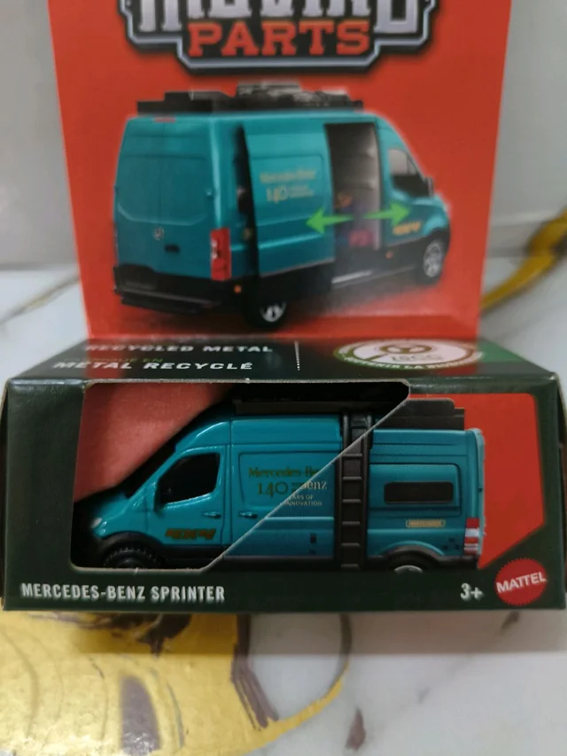 MATCHBOX MOVING PARTS | MERCEDES-BENZ SPRINTER | FWD28