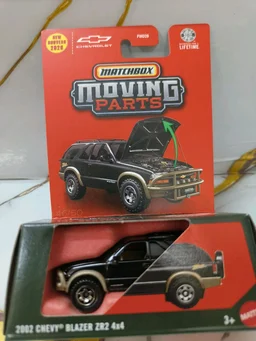 MATCHBOX MOVING PARTS | 2002 CHEVY BLAZER ZR2 4X4 | FWD28