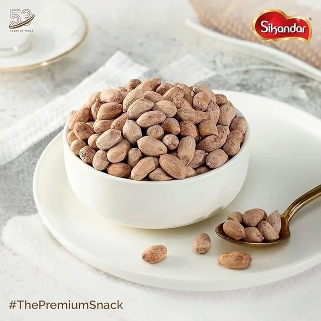 Sikandar Khari Sing Roasted Salted Peanuts With Skin 500g - Vacuum