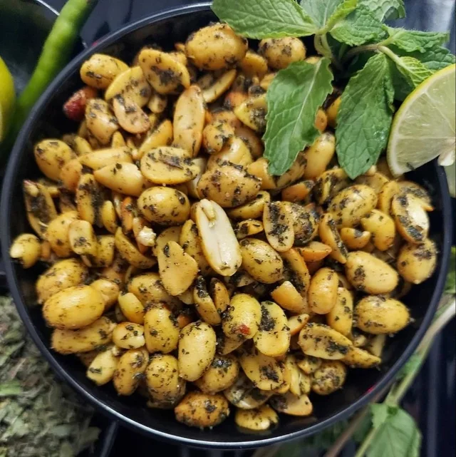 Sikandar Roasted Peanuts Nimboo Pudina Lemon Mint 150g - Foil