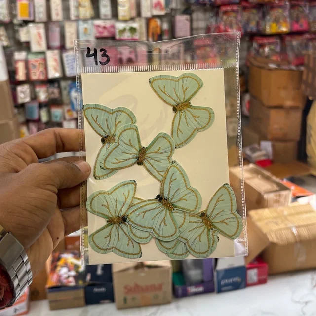 Non Edible Butterfly - Delight 43