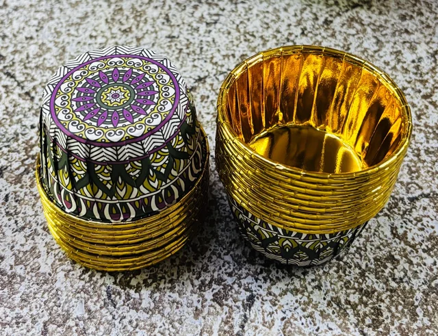 Metallic Foil Paper Cake Baking Cups - Delight 2, 50 Pcs Pack