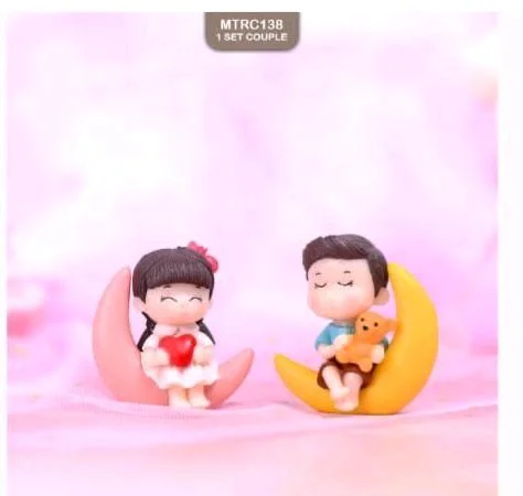 Couple Miniature - 138
