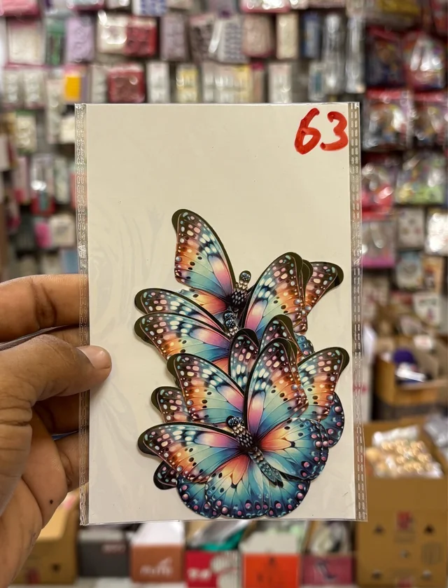 PAPER BUTTERFLY - Delight 63
