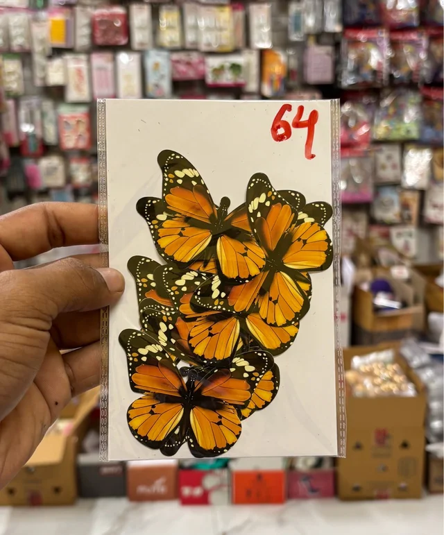 PAPER BUTTERFLY - Delight 64