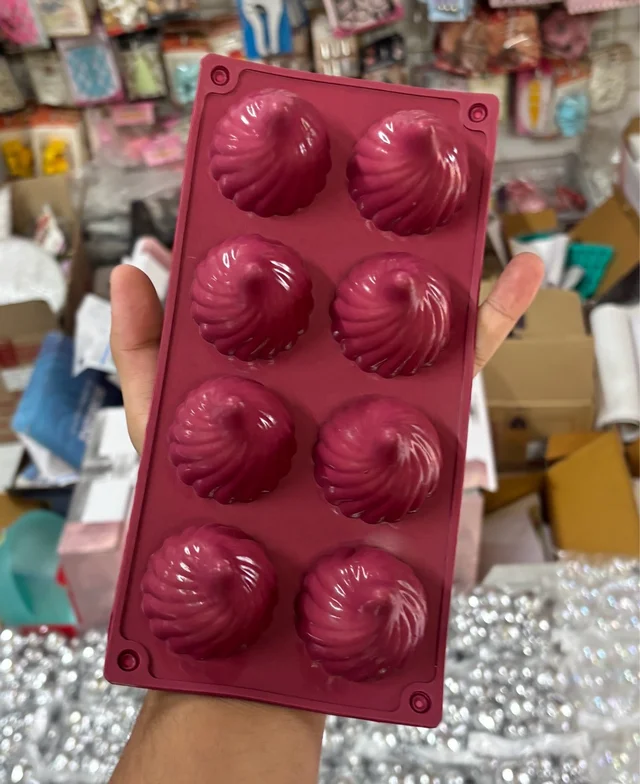 Filling Modak Mould 8 Cavity