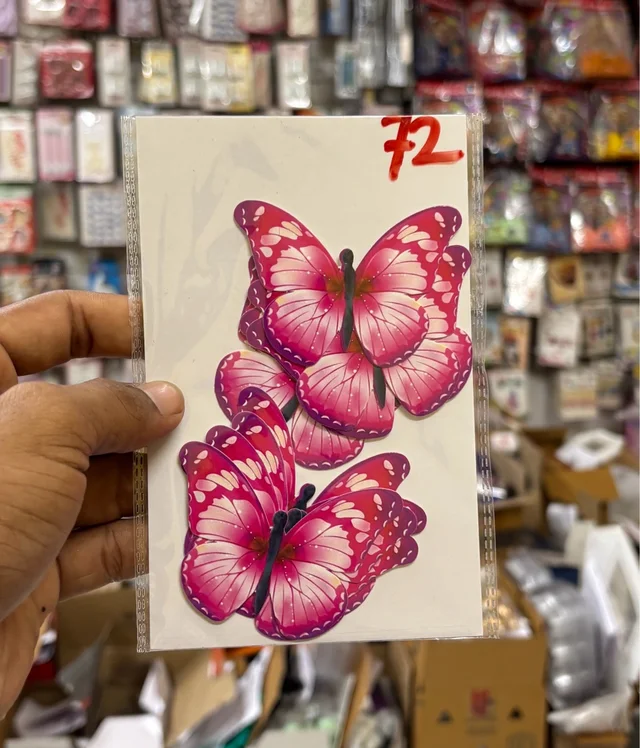 PAPER BUTTERFLY - Delight 72