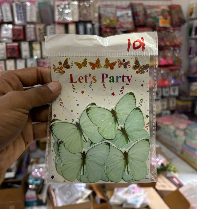 PAPER BUTTERFLY - Delight 101