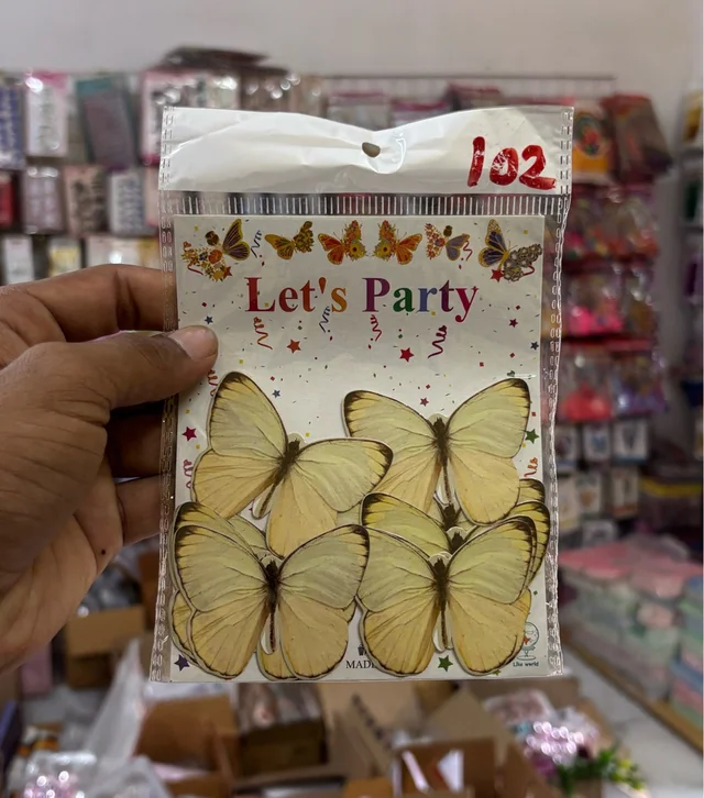 PAPER BUTTERFLY - Delight 102