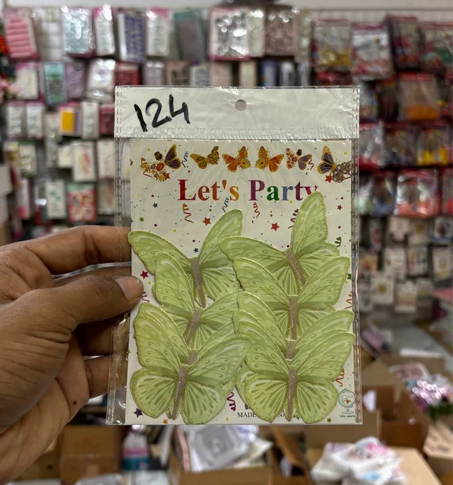 PAPER BUTTERFLY - Delight 124