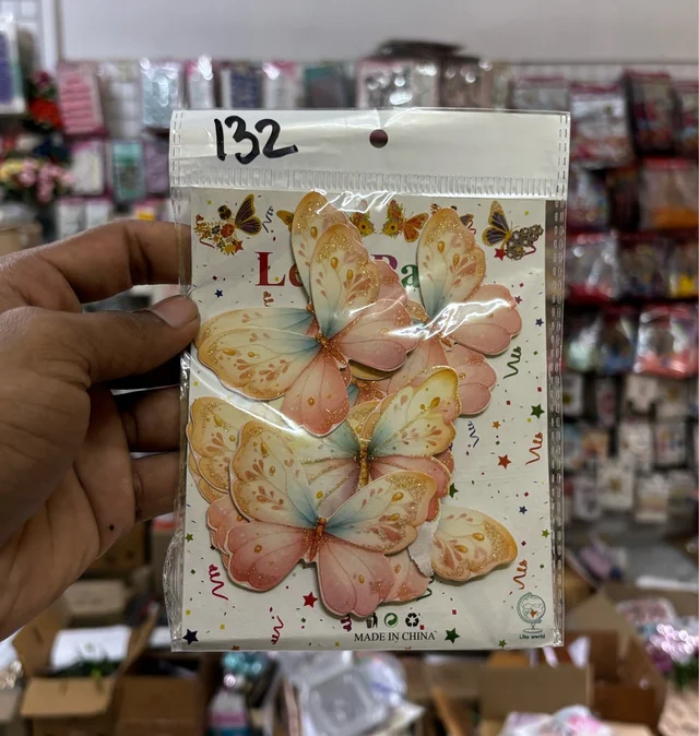 PAPER BUTTERFLY - Delight 132