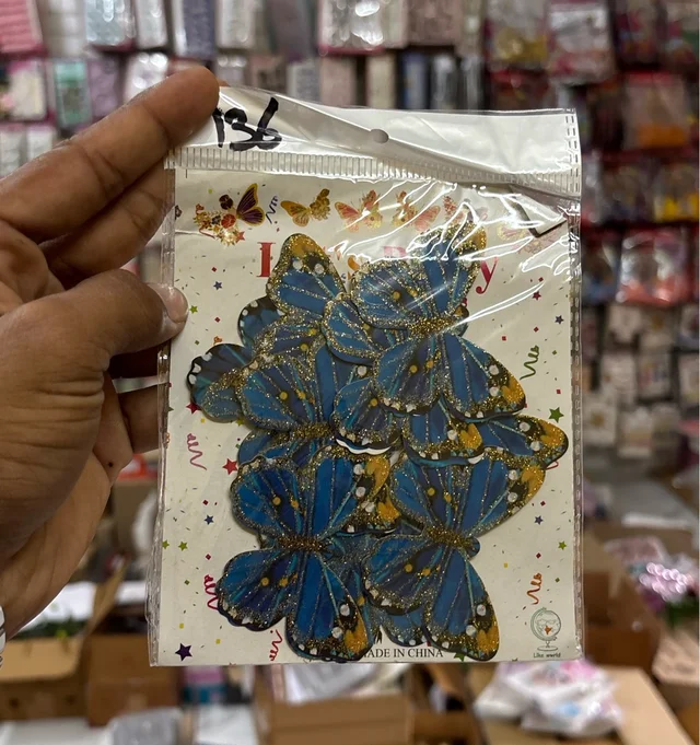 PAPER BUTTERFLY - Delight 136