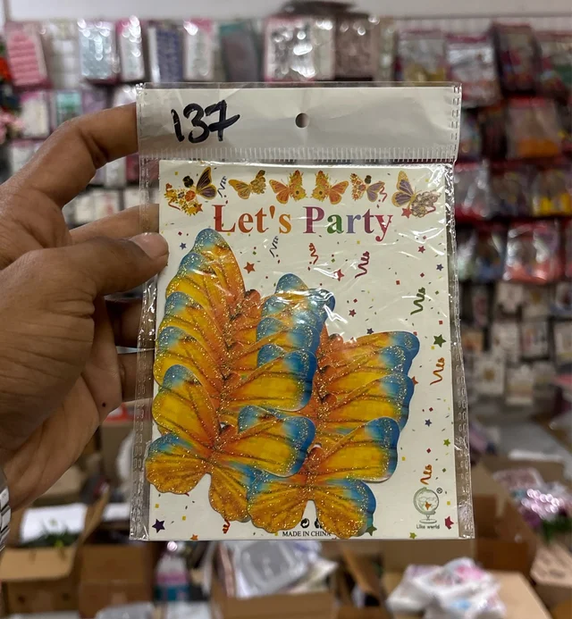 PAPER BUTTERFLY - Delight 137