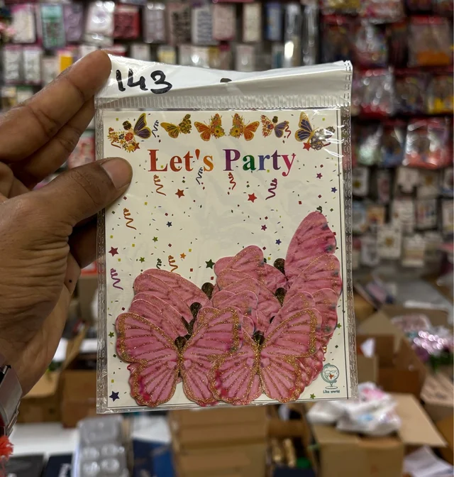 PAPER BUTTERFLY - Delight 143