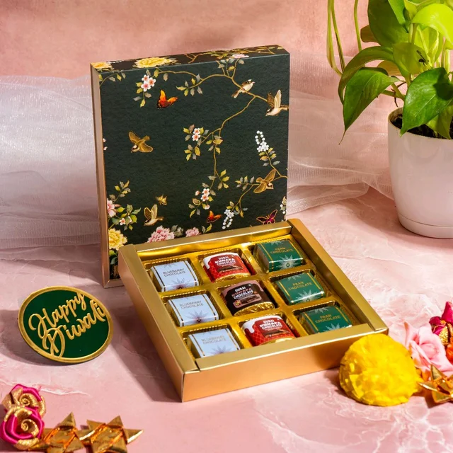 Slider Chocolate Box With Cavity - 9 Cavity, 10 Pcs, Green