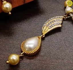 HJ Stylish pearl pendant set - F-210 - Pearl Ivory, Gold Plating
