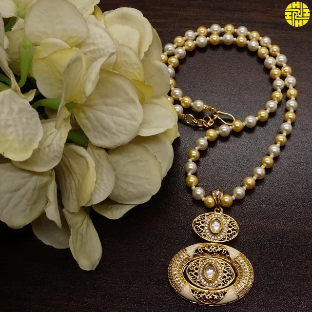 HJ Graceful Designer Pearl Pendant Set - F-321 - Pearl Ivory, Gold Plating
