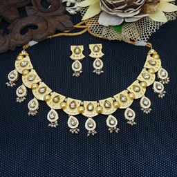 HJ Classic Look Pearl Kundan Multi Color Necklace Set - J-224ml - Multi, Gold Plating