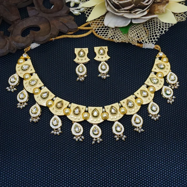 HJ Classic Look Pearl Kundan Multi Color Necklace Set - J-224ml - Multi, Gold Plating