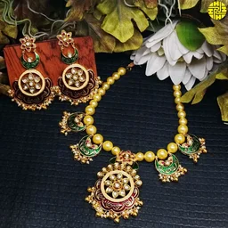 HJ Exclusive Designer Kundan Maroon Necklace Set - h-2152mr - Maroon, Gold Plating