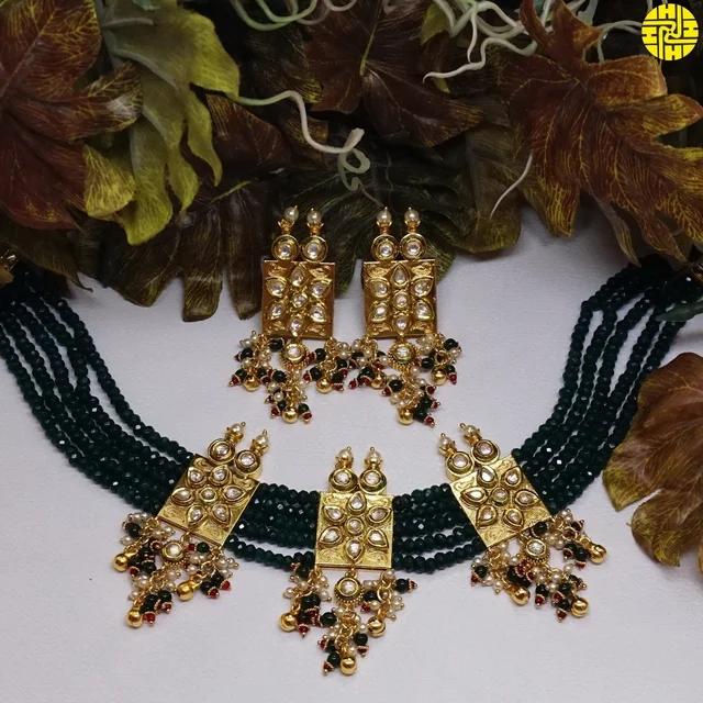 HJ Designer Choker Kundan Green Necklace Set - N-218gr - Green, Gold Plating