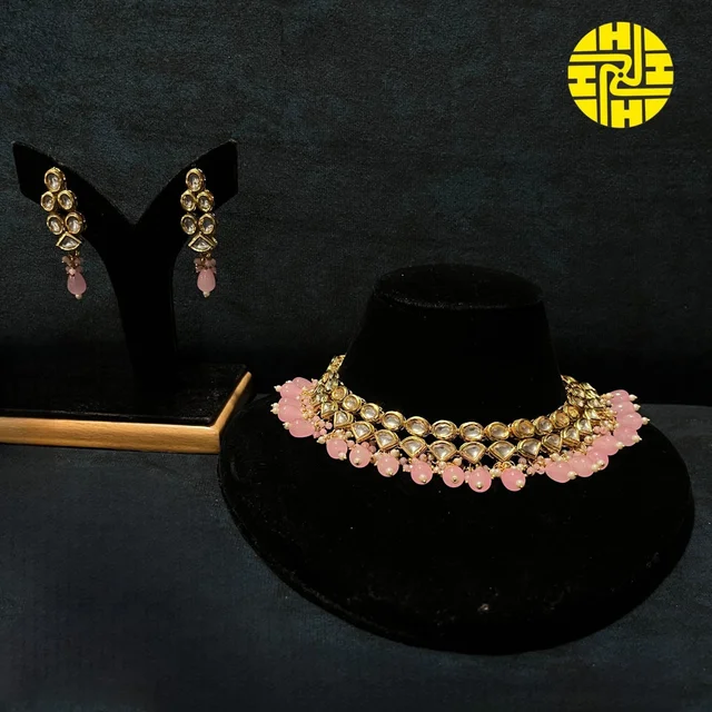 SM Graceful Pink Kundan Necklace Set - shn-056a - Pink, Gold Plating